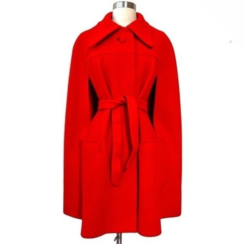 Vintage Bright Red Wool Dagger Oversized Collar Belted Cape